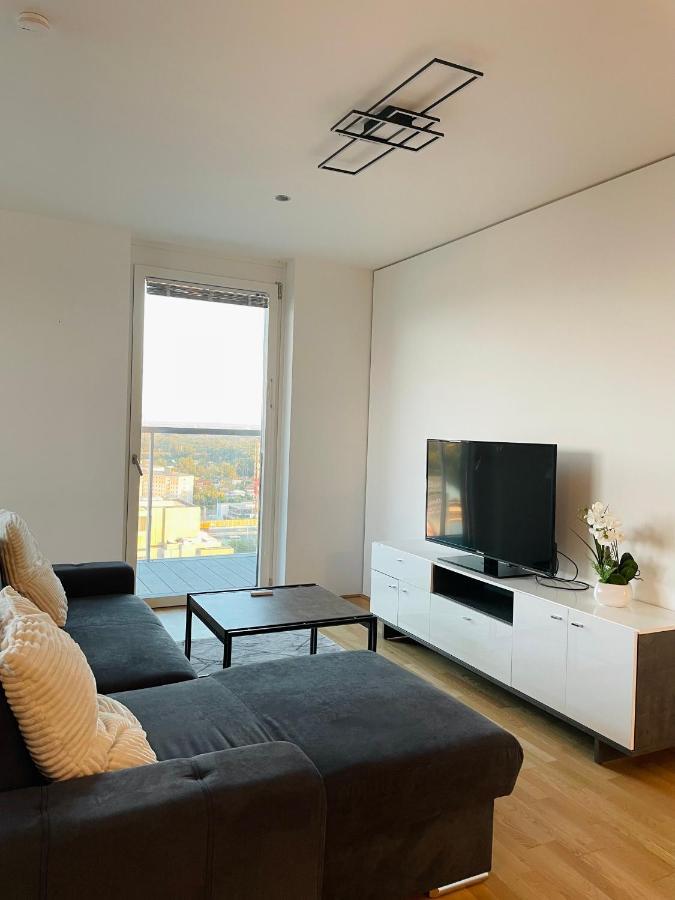 Luxury Waterfront Sky Residence Vienne Extérieur photo